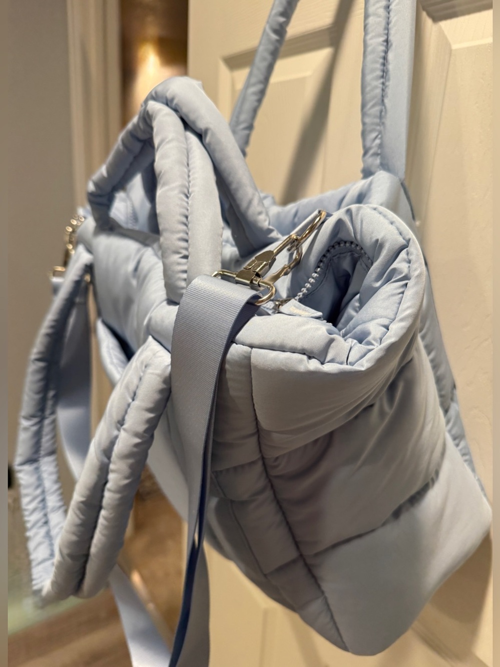 WILO The Label Light Blue Quilted Puffer Tote Bag Large Travel Gym Shoulder Bag - Picture 14 of 14